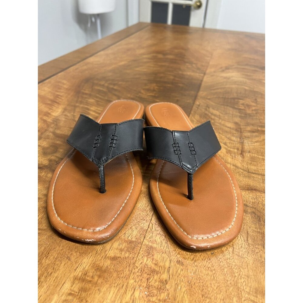 UGG Carey Flip Flop Size 11 Women's Black and Tan Leather Flat Sandals Summer - Picture 7 of 7